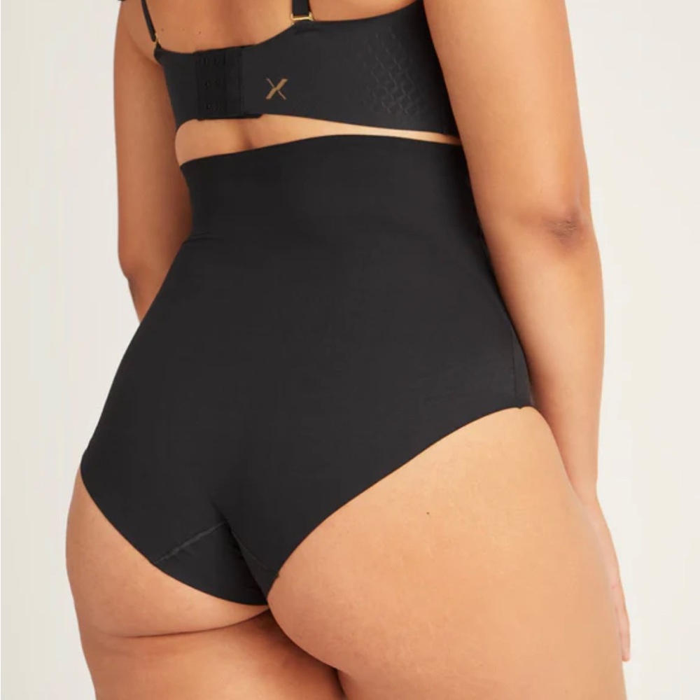 Knix shapewear underwear size L in black